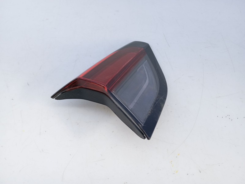 Recambio de piloto trasero izquierdo porton para opel corsa f cosmos referencia OEM IAM   