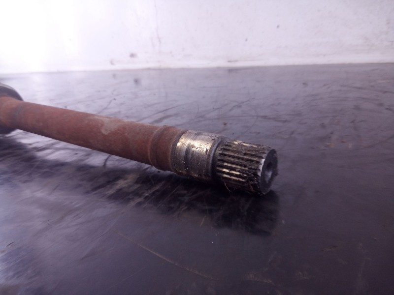 Recambio de transmision trasera izquierda para peugeot 508 allure hybrid4 referencia OEM IAM 9671847980  