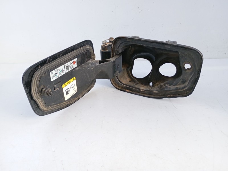 Recambio de tapa exterior combustible para ford ranger (tke) doble cabina 4x4 wildtrak referencia OEM IAM GB3B27936AD  