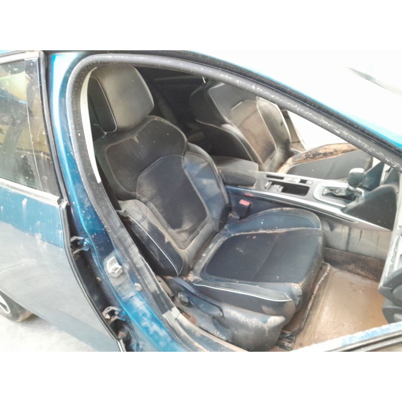 renault megane iv berlina 5p del año 2015