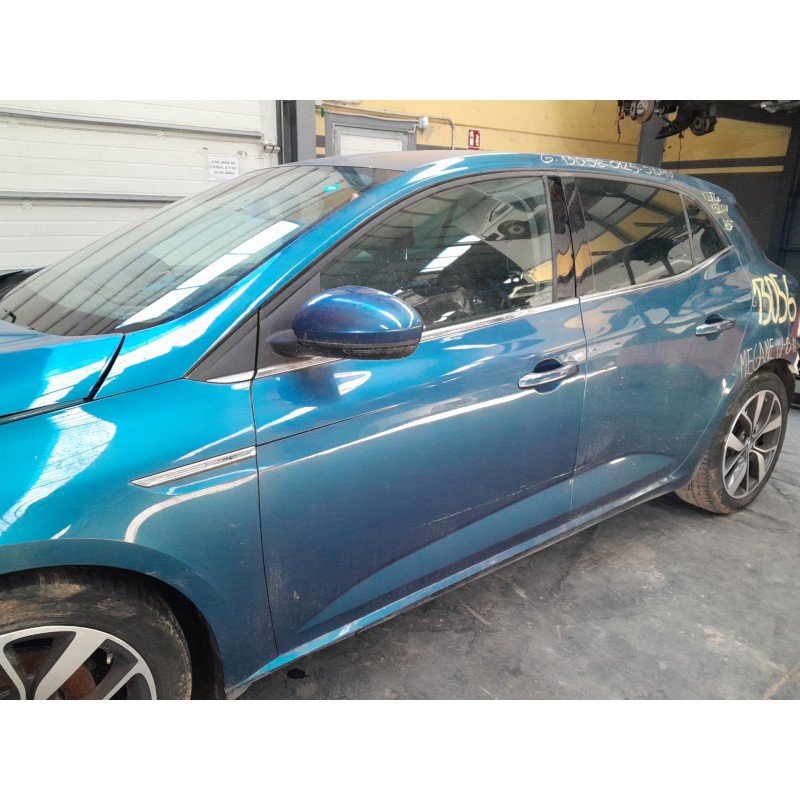 Recambio de puerta delantera izquierda para renault megane iv berlina 5p 1.2 tce energy referencia OEM IAM   