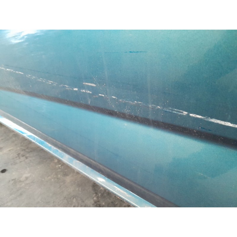 Recambio de puerta delantera izquierda para renault megane iv berlina 5p 1.2 tce energy referencia OEM IAM   