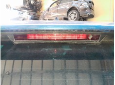 LUZ CENTRAL DE FRENO 