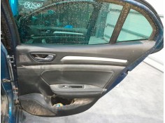 GUARNECIDO PUERTA TRASERA DERECHA 