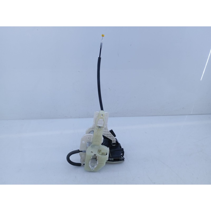 Recambio de cerradura puerta delantera derecha para kia carens ( ) drive referencia OEM IAM   