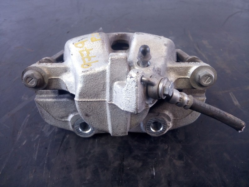 Recambio de pinza freno delantera derecha para peugeot 2008 (p1) active referencia OEM IAM 9824176680 0204L94134 P1-A4-22