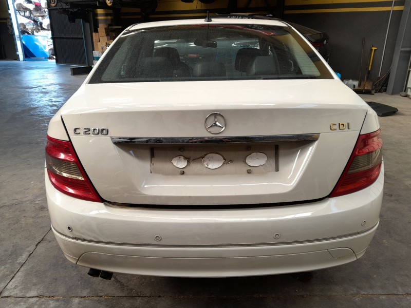 mercedes clase c (w204) berlina del año 2007