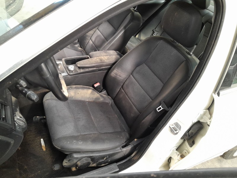 mercedes clase c (w204) berlina del año 2007