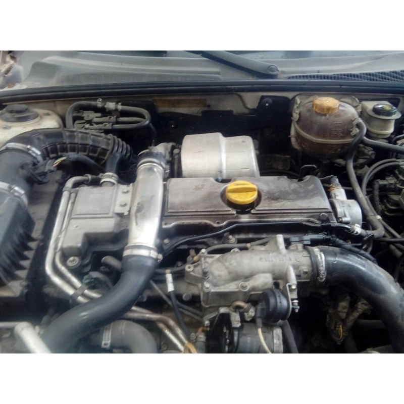 saab 9-3 berlina del año 2004