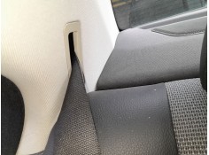 CINTURON SEGURIDAD TRASERO DERECHO 