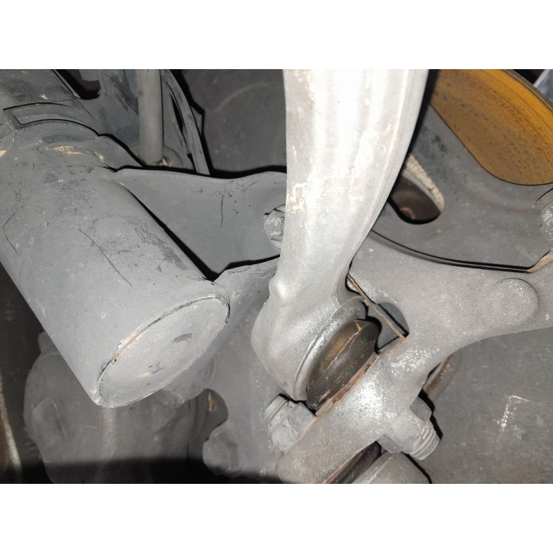 Recambio de mangueta delantera izquierda para mercedes clase c (w204) berlina c 200 cdi (204.007) referencia OEM IAM   