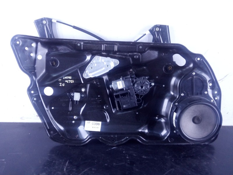 Recambio de elevalunas delantero izquierdo para volkswagen passat berlina (3c2) 2.0 tdi referencia OEM IAM   