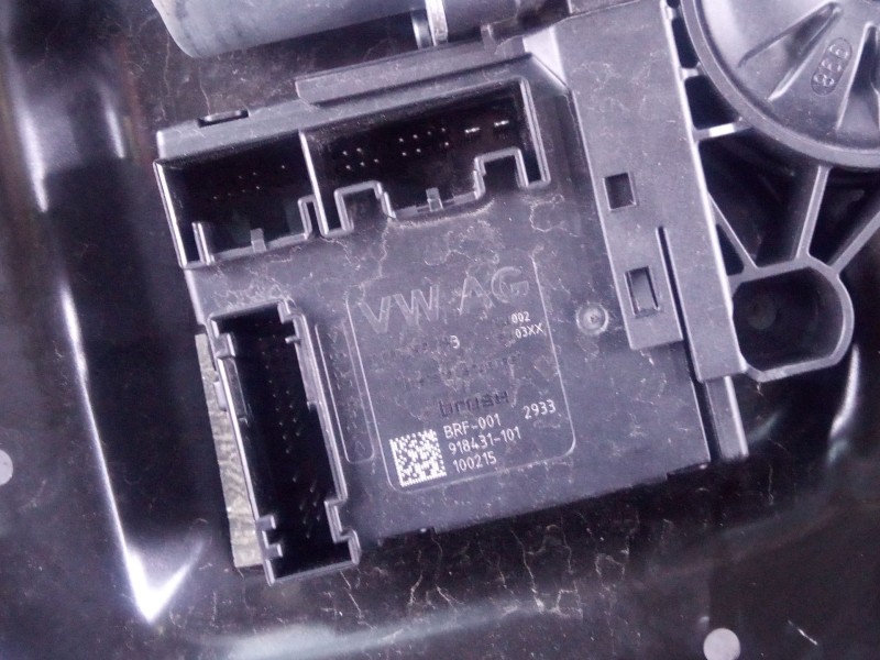 Recambio de elevalunas delantero izquierdo para volkswagen passat berlina (3c2) 2.0 tdi referencia OEM IAM   