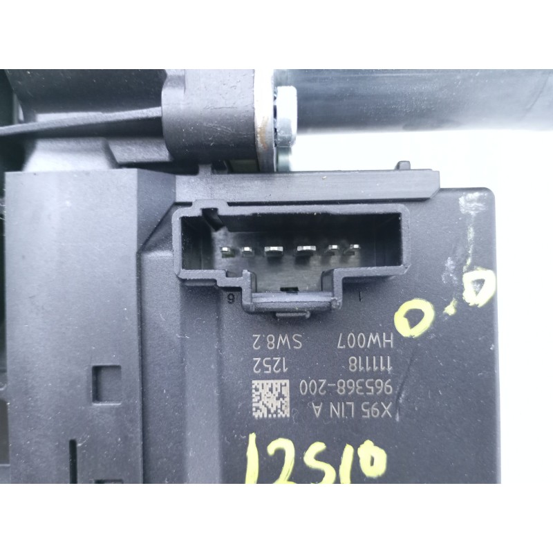 Recambio de elevalunas delantero derecho para renault megane iii sport tourer dynamique referencia OEM IAM 807301396R  