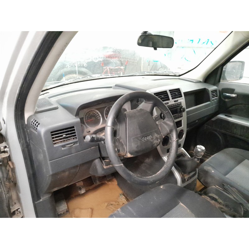 Recambio de salpicadero para jeep patriot patriot mk74 crd 4x4 referencia OEM IAM   