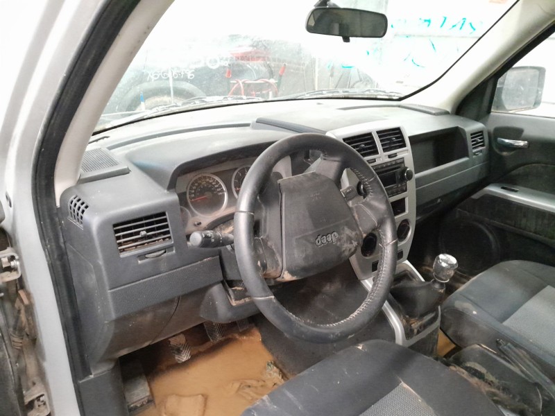 Recambio de salpicadero para jeep patriot patriot mk74 crd 4x4 referencia OEM IAM   