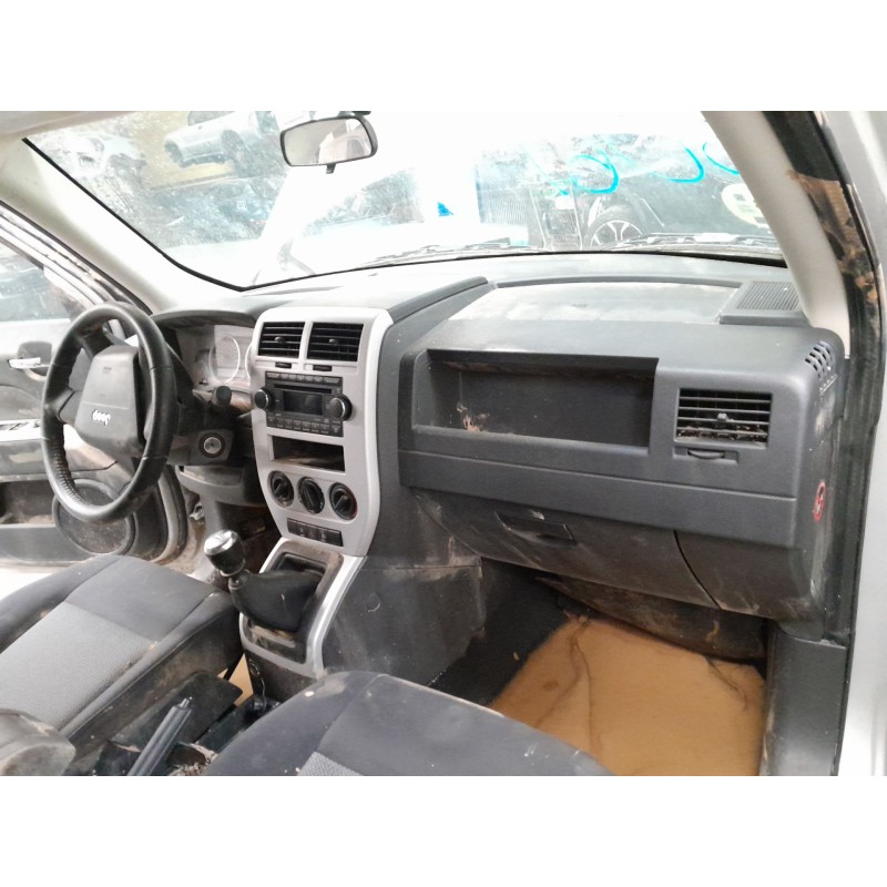 Recambio de salpicadero para jeep patriot patriot mk74 crd 4x4 referencia OEM IAM   