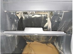 Recambio de guantera para jeep patriot patriot mk74 crd 4x4 referencia OEM IAM    2