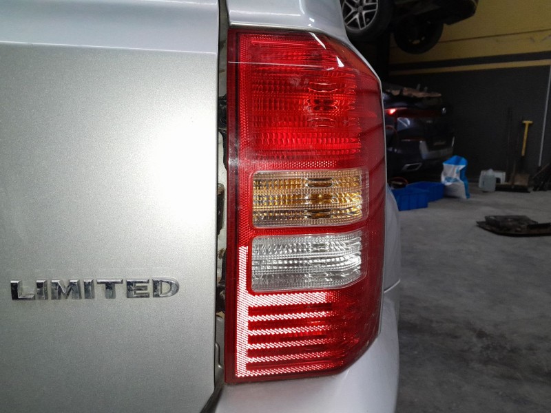 Recambio de piloto trasero derecho para jeep patriot patriot mk74 crd 4x4 referencia OEM IAM   