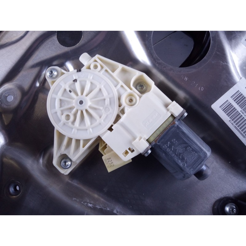 Recambio de elevalunas trasero derecho para mercedes clase c (w204) familiar 320 t cdi (204.222) referencia OEM IAM A2048200542 