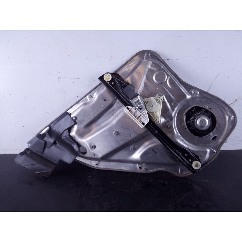 Recambio de elevalunas trasero derecho para mercedes clase c (w204) familiar 320 t cdi (204.222) referencia OEM IAM A2048200542 