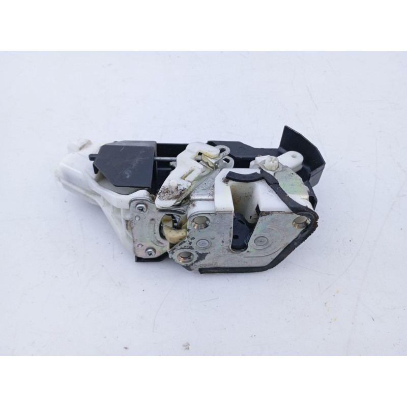 Recambio de cerradura puerta trasera derecha para mitsubishi montero (v80/v90) 3.2 di-d intense (5-ptas.) referencia OEM IAM   