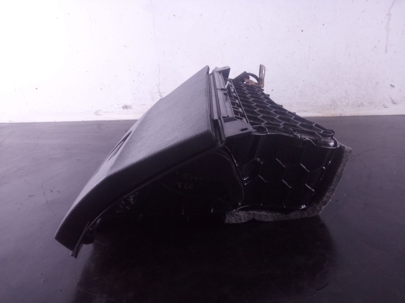 Recambio de guantera para bmw serie 1 lim. (f20) 120d referencia OEM IAM   