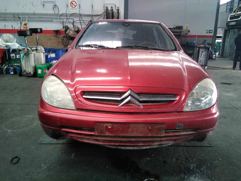 citroen xsara berlina del año 2000