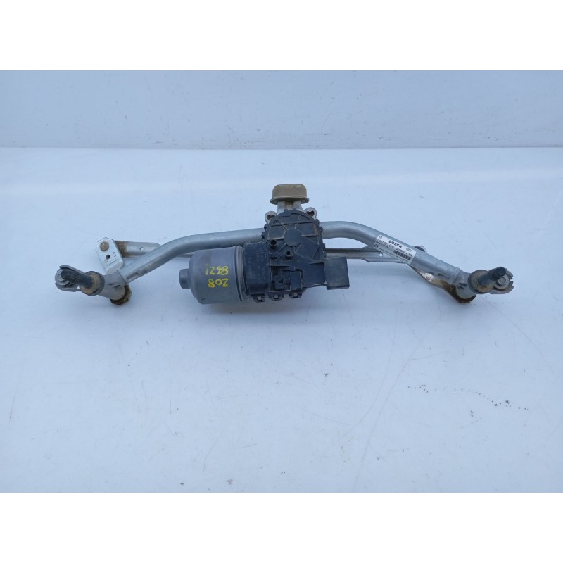 Recambio de motor limpia delantero para peugeot 208 active referencia OEM IAM 0390241589  
