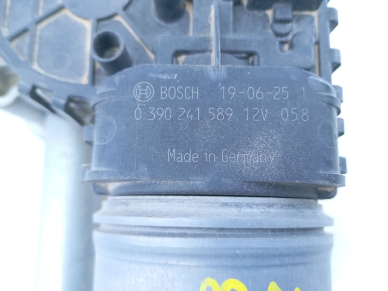 Recambio de motor limpia delantero para peugeot 208 active referencia OEM IAM 0390241589  