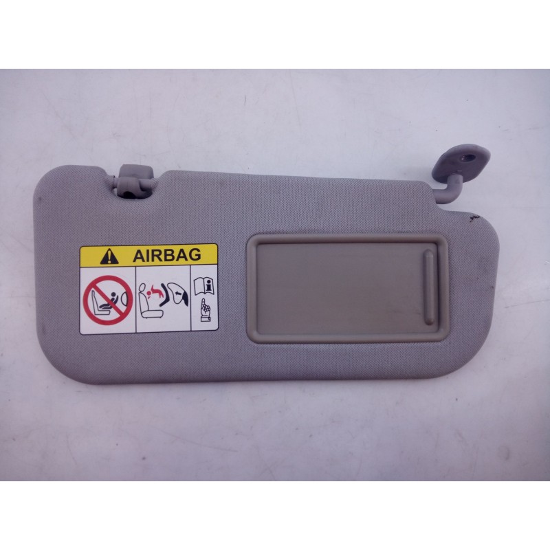 Recambio de parasol derecho para hyundai i20 trend referencia OEM IAM   