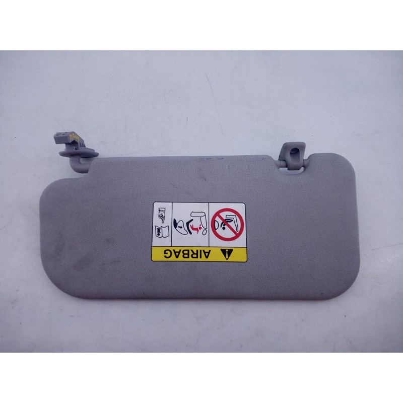 Recambio de parasol derecho para hyundai i20 trend referencia OEM IAM   