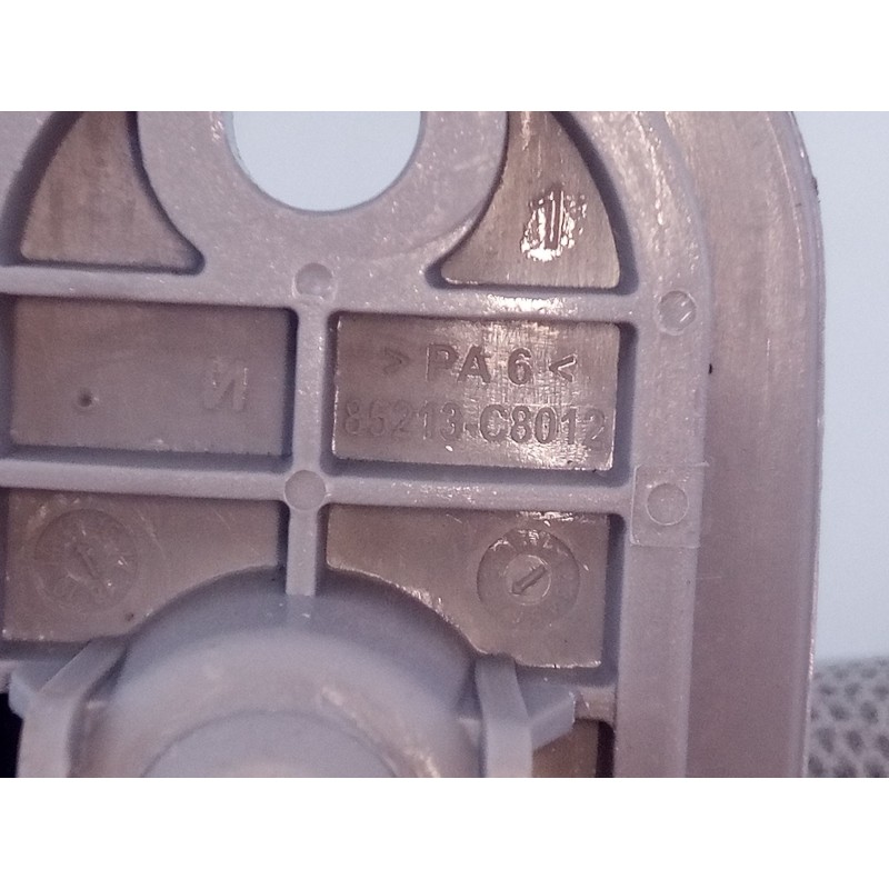 Recambio de parasol derecho para hyundai i20 trend referencia OEM IAM   