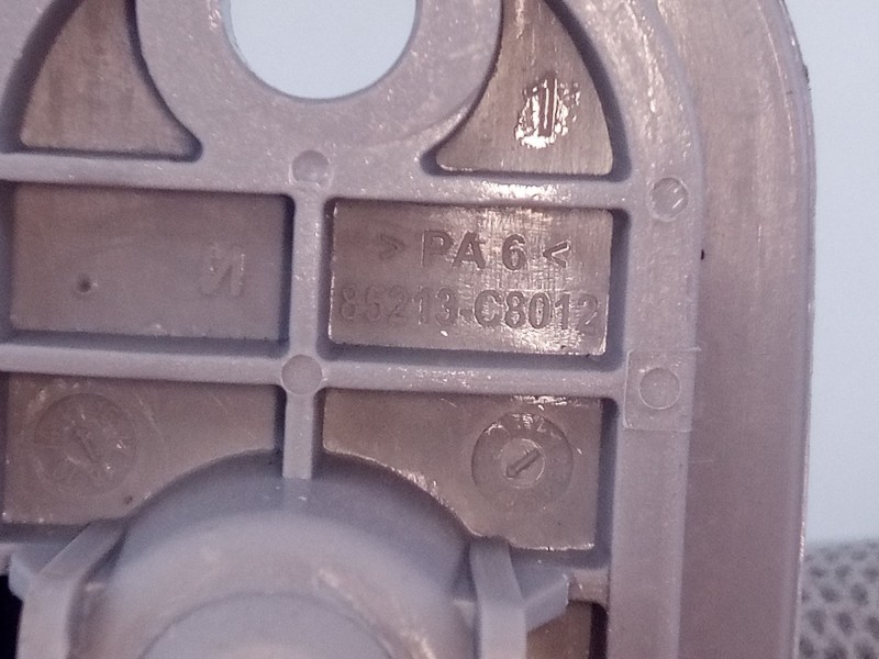 Recambio de parasol derecho para hyundai i20 trend referencia OEM IAM   