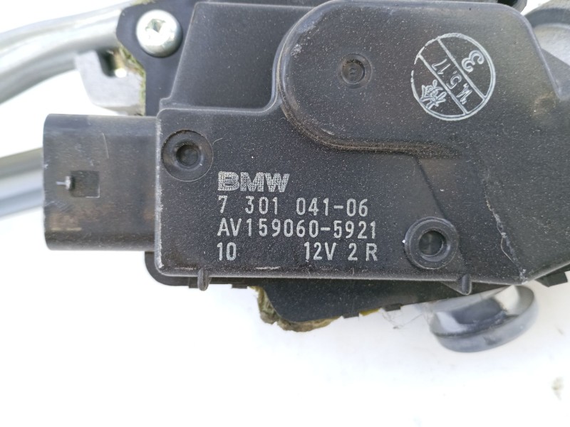 Recambio de motor limpia delantero para mini mini (f56) one referencia OEM IAM 730104106  