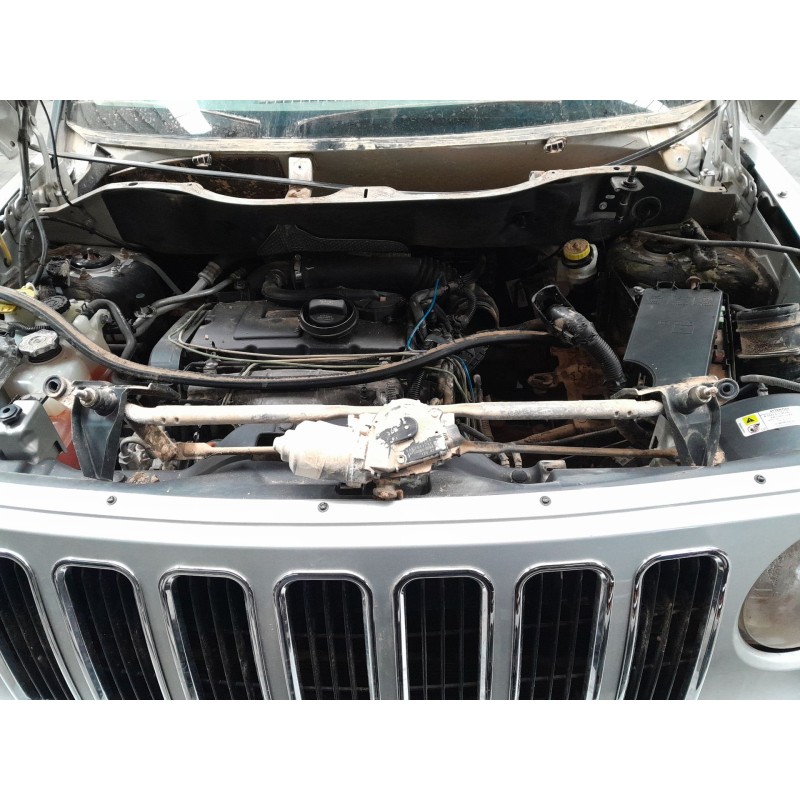 Recambio de motor limpia delantero para jeep patriot patriot mk74 crd 4x4 referencia OEM IAM 04879432AE AX1590600084 