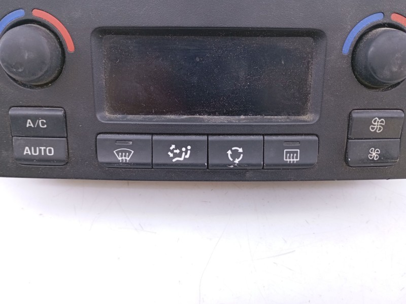 Recambio de mando climatizador para peugeot 207 sport referencia OEM IAM 96497866XT04  