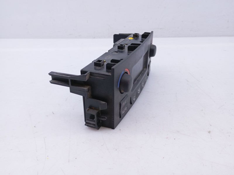 Recambio de mando climatizador para peugeot 207 sport referencia OEM IAM 96497866XT04  