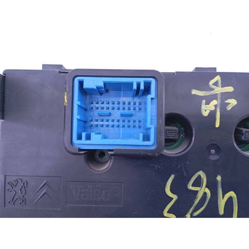 Recambio de mando climatizador para peugeot 207 sport referencia OEM IAM 96497866XT04  