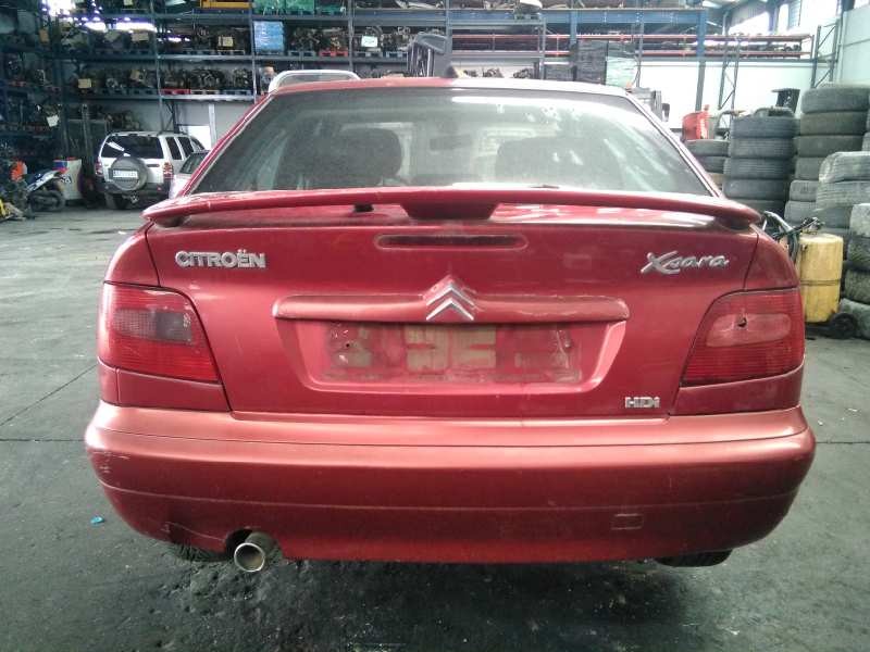 citroen xsara berlina del año 2000