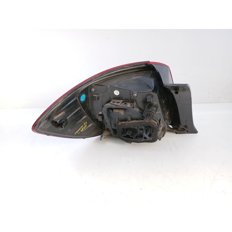 Recambio de piloto trasero derecho para dacia sandero stepway referencia OEM IAM 265506147R  