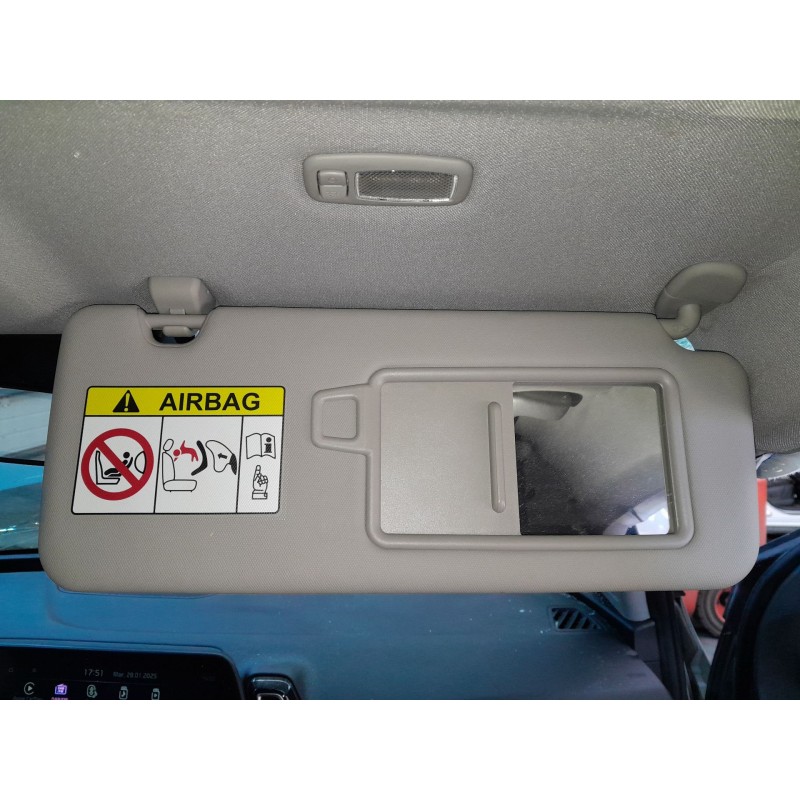 Recambio de parasol derecho para kia sportage 1.6 crdi mhev mhev m63a18 referencia OEM IAM   