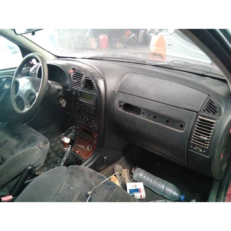 citroen xsara berlina del año 2000