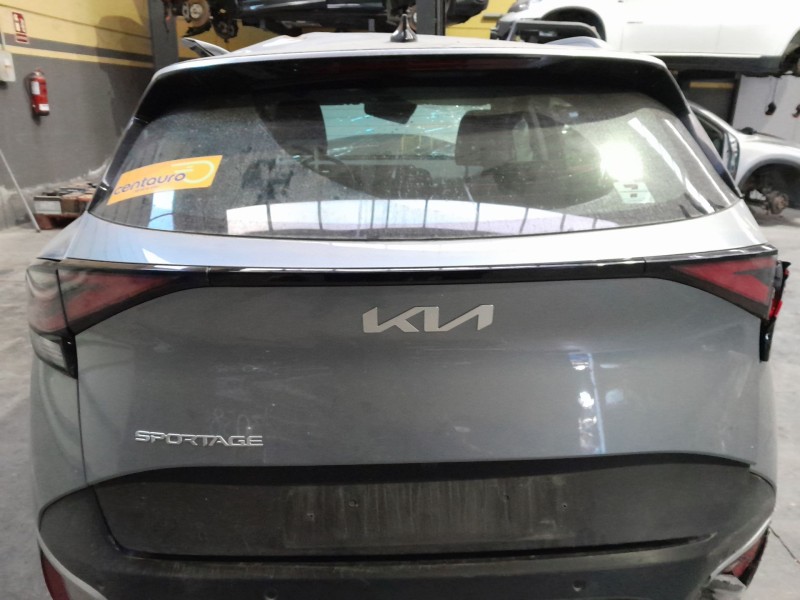 Recambio de porton trasero para kia sportage 1.6 crdi mhev mhev m63a18 referencia OEM IAM   