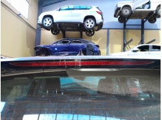 LUZ CENTRAL DE FRENO 