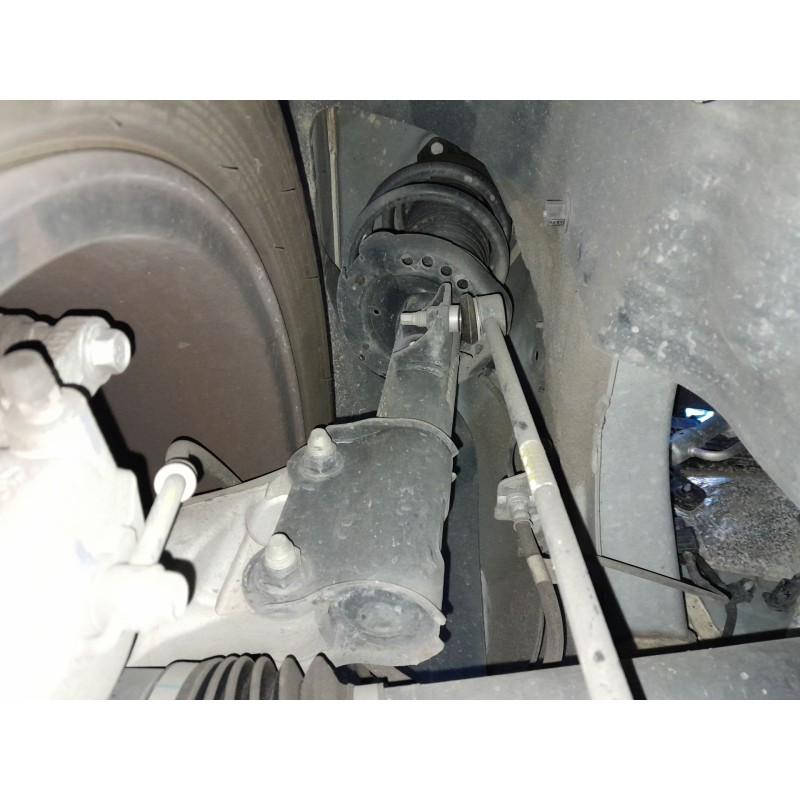 Recambio de amortiguador delantero derecho para kia sportage 1.6 crdi mhev mhev m63a18 referencia OEM IAM   