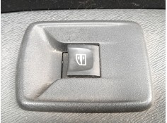 MANDO ELEVALUNAS DELANTERO DERECHO 