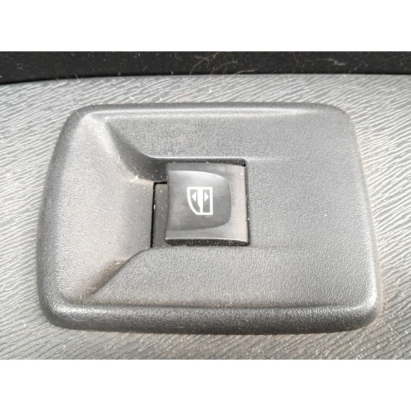 Recambio de mando elevalunas delantero derecho para renault kangoo express referencia OEM IAM   