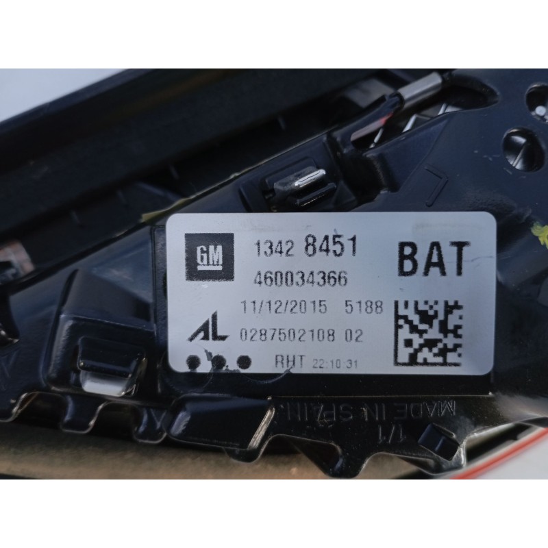 Recambio de piloto trasero izquierdo porton para opel corsa e selective referencia OEM IAM 13428451 460034366 