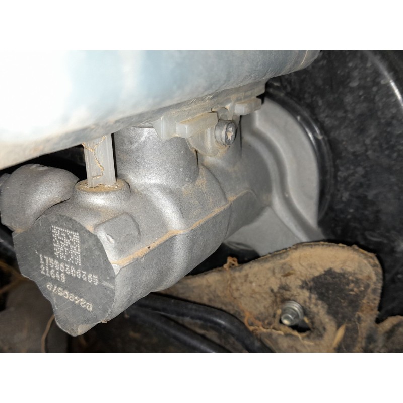 Recambio de bomba freno para renault kangoo express referencia OEM IAM   